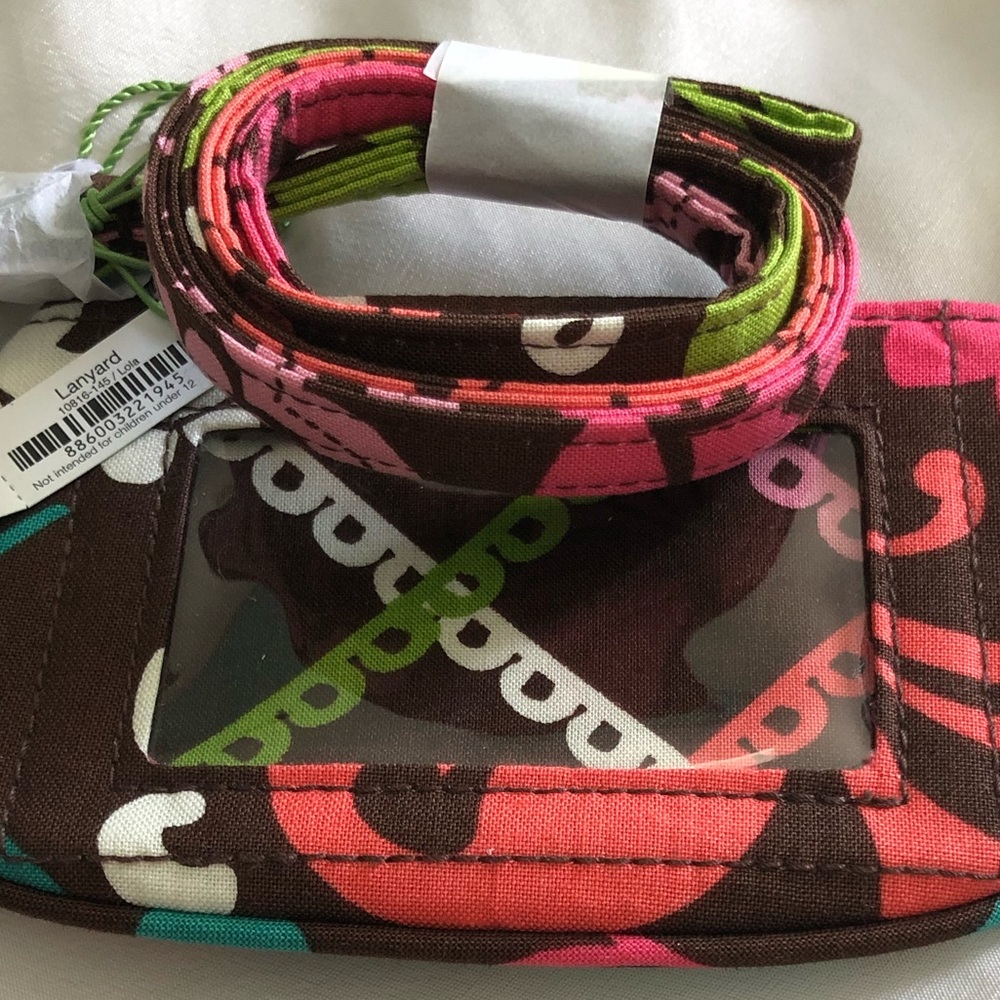 NWT: Vera Bradley Clip Zip ID and Lanyard Bundle